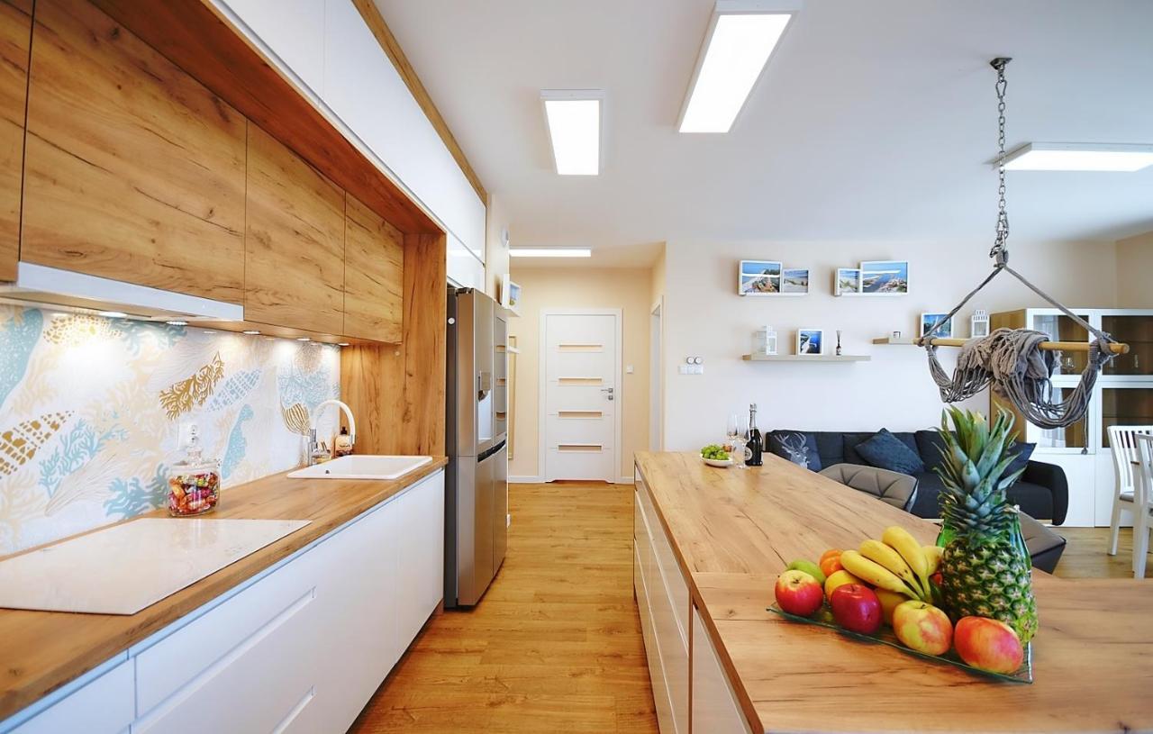 דירות Apartament Premium Mikiniki קולובז'ג מראה חיצוני תמונה